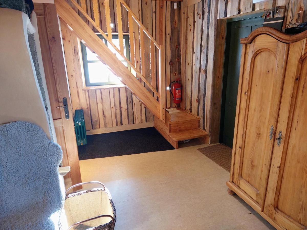 CHALET BORŮVKA - biofarma na samotě v lesích Benesov  Exterior foto
