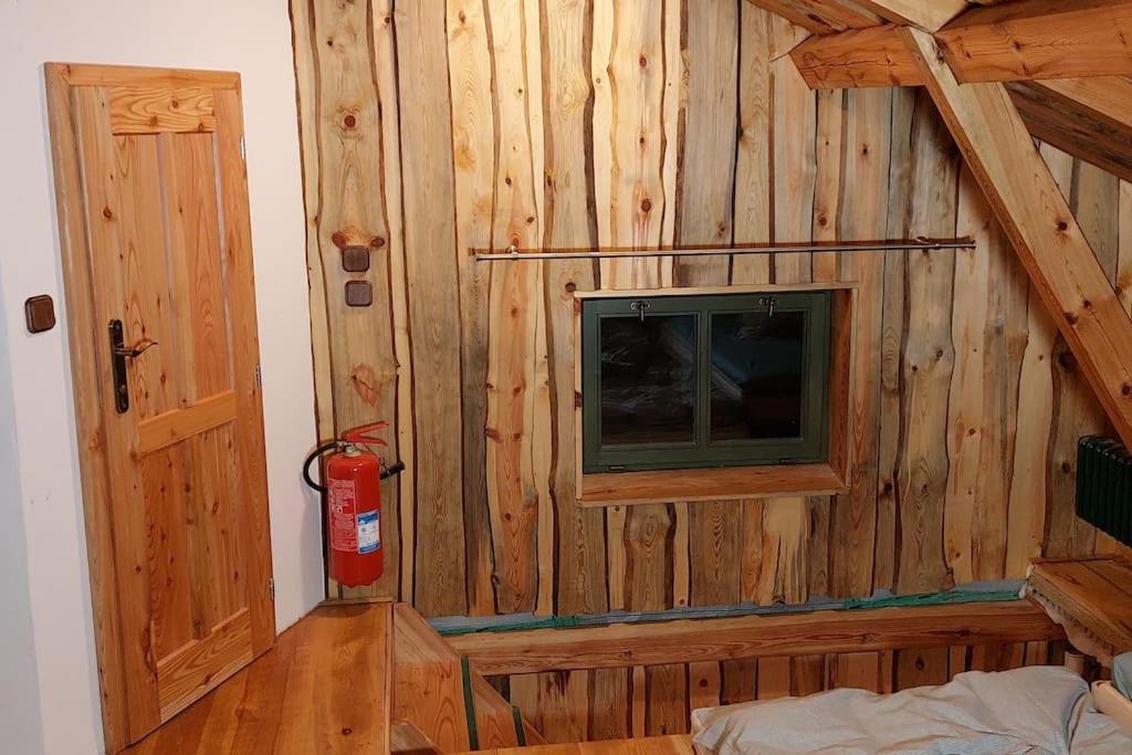 CHALET BORŮVKA - biofarma na samotě v lesích Benesov  Exterior foto